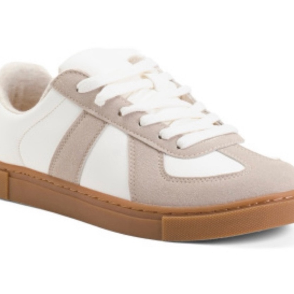 Ladies Sincerely Jules Sneakers-great condition